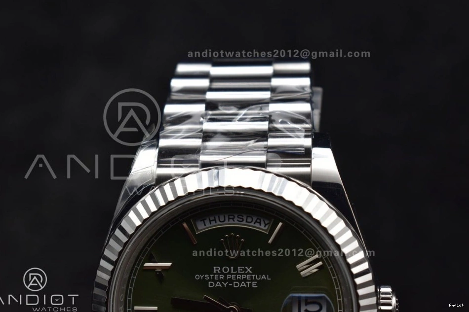 Dial Best Roman Edition Green Day THBF (Gain VR3255 1:1 Weight) Date Bracelet 228239 on Vibrant 662 40 SS President 0813